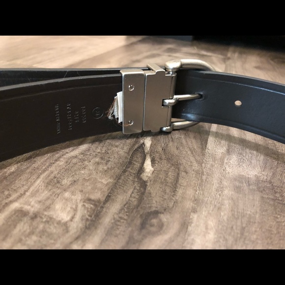 FOSSIL Genuine Leather Mens Belt - Picture 3 of 3